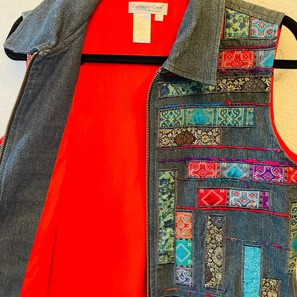 Coldwater Creek Denim Patchwork Embroidered Applique Zip Collared Vest | Large - Picture 7 of 8